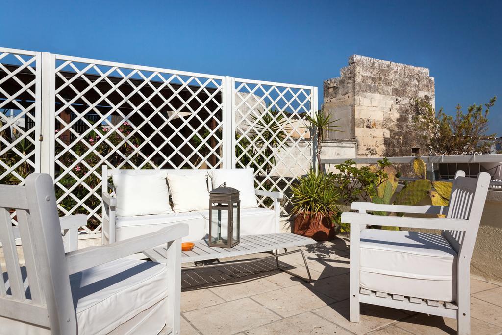 B&B Corte Dei Taralli Lecce Exterior photo