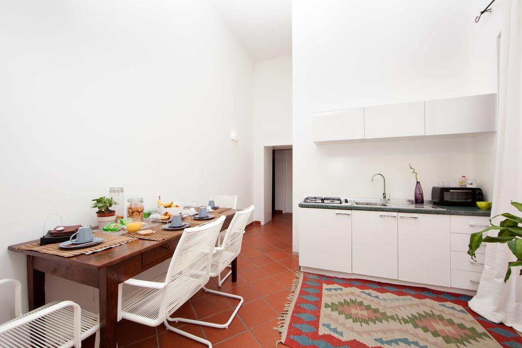 B&B Corte Dei Taralli Lecce Exterior photo
